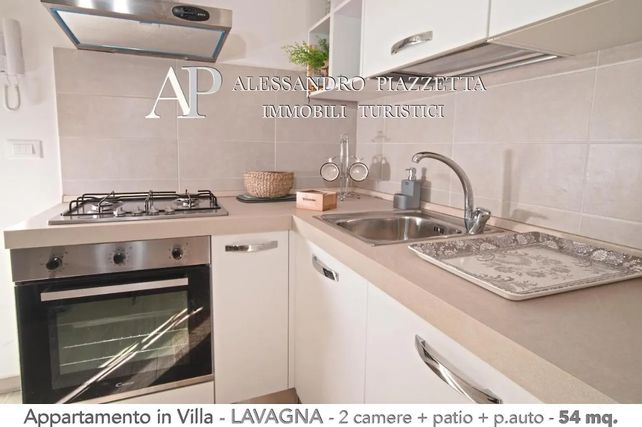 Casa Sherlock Lavagna Apartment